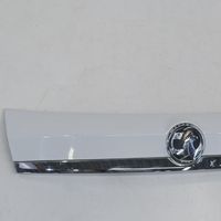 Opel Mokka X Éclairage de plaque d'immatriculation 95093281