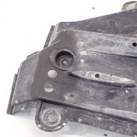 Toyota RAV 4 (XA40) Polttoainesäiliön pohjapanssari 7764142060