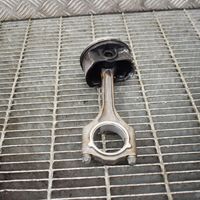 BMW X3 E83 Piston 