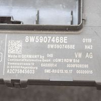 Audi A4 S4 B9 Moduł sterowania Gateway 8W5907468E