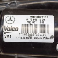 Mercedes-Benz CLA C117 X117 W117 Motor y varillaje del limpiaparabrisas delantero A1769061900