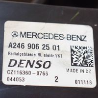 Mercedes-Benz CLA C117 X117 W117 Ventola riscaldamento/ventilatore abitacolo A2469062501