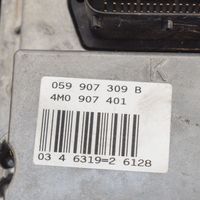 Audi Q7 4M Variklio valdymo blokas 0281030218