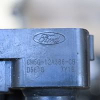 Ford Focus Bobine d'allumage haute tension CM5G12A366CB