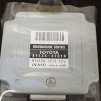 Toyota Prius (NHW20) Pavarų dėžės valdymo blokas 8953547010