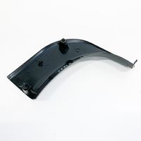 BMW 3 E46 Rivestimento montante (A) 8220010