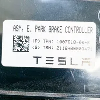 Tesla Model X Unidad de control/módulo EMF del freno trasero 100761800E