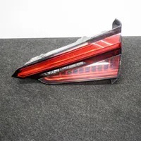 Audi A5 Lampy tylnej klapy bagażnika 8W6945094C