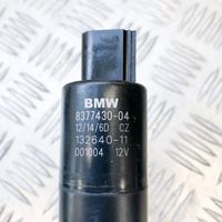 BMW X1 E84 Pompa spryskiwacza szyby przedniej / czołowej 00100412V