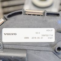 Volvo S90, V90 Etupyyhkimen vivusto ja moottori 97025340