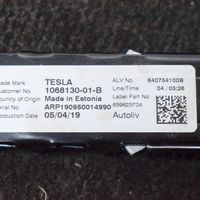 Tesla Model 3 Stellmotor Gurtverstellung Sicherheitsgurt 640754100B