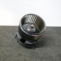 BMW X1 F48 F49 Soplador/ventilador calefacción 9297752