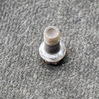 Mercedes-Benz A W176 Nuts/bolts 