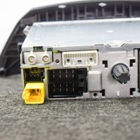 Renault Laguna III Panel / Radioodtwarzacz CD/DVD/GPS 281155881R