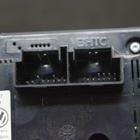 Volkswagen Golf VII Salono ventiliatoriaus reguliavimo jungtukas 5G0907044AF