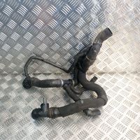 Volkswagen PASSAT B6 Tubo flessibile del liquido di raffreddamento del motore 3Q0121049AA