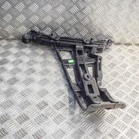 Mercedes-Benz S C217 Staffa angolare del supporto di montaggio del paraurti A2178851900