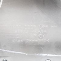 Nissan Qashqai Boczki / Poszycie drzwi przednich 809224EA1A