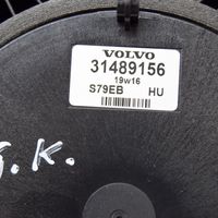 Volvo XC40 Kojelaudan keskiosan kaiuttimen suoja 31489156