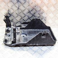 Mazda CX-5 Support boîte de batterie KD5356041