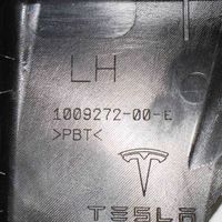 Tesla Model S Puskurin kannattimen kulmakannake 100927200E