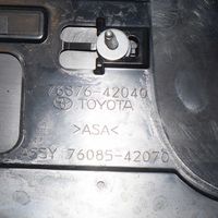 Toyota RAV 4 (XA50) Becquet de coffre 7687142050