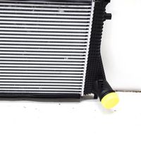 Volkswagen Golf VII Chłodnica powietrza doładowującego / Intercooler 5Q0145803AA