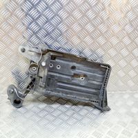 Audi A3 S3 8V Support boîte de batterie 5Q0915321H