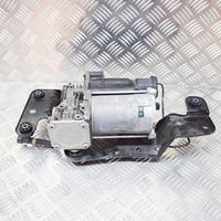 BMW X5 E70 Compressore/pompa sospensioni pneumatiche 18861710