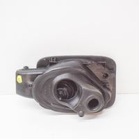 Audi Q3 8U Polttoainesäiliön korkin suoja 8U0809906E