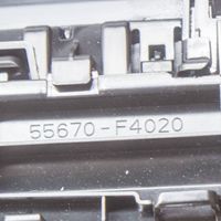 Toyota C-HR Dysze / Kratki nawiewu deski rozdzielczej 55670F4020