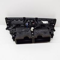 BMW 7 F01 F02 F03 F04 Kojelaudan tuuletussuuttimen suojalista 9115860