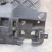 Volvo V60 Staffa angolare del supporto di montaggio del paraurti 31352284