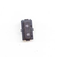 Volvo XC70 Central locking switch button 31318988