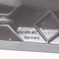 Audi Q5 SQ5 Takalasinpyyhkimen sulan varsi 8R0955407