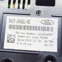 Ford Transit Custom Radion/GPS-laitteen pääyksikön kehys BK2T18K811BC