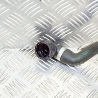 BMW i8 Engine coolant pipe/hose 7640851