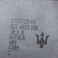 Maserati Quattroporte Klamra środkowego pasa bezpieczeństwa fotela tylnego 6700125140