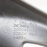 BMW X1 F48 F49 D-pilarin verhoilu (alaosa) 7392879