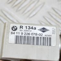 BMW 3 E92 E93 Oro kondicionieriaus išsiplėtimo vožtuvas 9226078