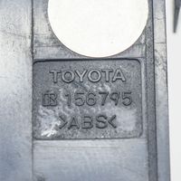 Toyota Avensis T250 Degalų bako dangtelio atidarymo rankenėlė R156795