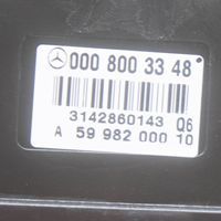 Mercedes-Benz E A207 Pompka centralnego zamka A0008003348