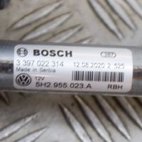 Volkswagen Golf VIII Mechanizm i silniczek wycieraczek szyby przedniej / czołowej 5H2955023A