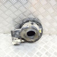 Opel Astra J Tappo cornice del serbatoio 13281392