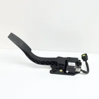 KIA Carens I Accelerator throttle pedal XJ5KAE779