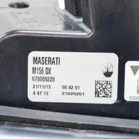 Maserati Quattroporte Feux arrière sur hayon 670009228