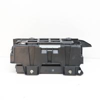 Maserati Quattroporte Support boîte de batterie 05112061AK