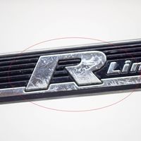 Volkswagen Golf VII Grill / Wlot powietrza błotnika przedniego 