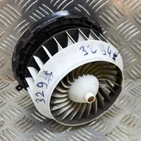 Mercedes-Benz C W205 Ventola riscaldamento/ventilatore abitacolo 0130309002