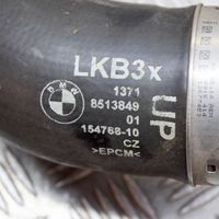 BMW 2 F22 F23 Välijäähdyttimen letku 8513849